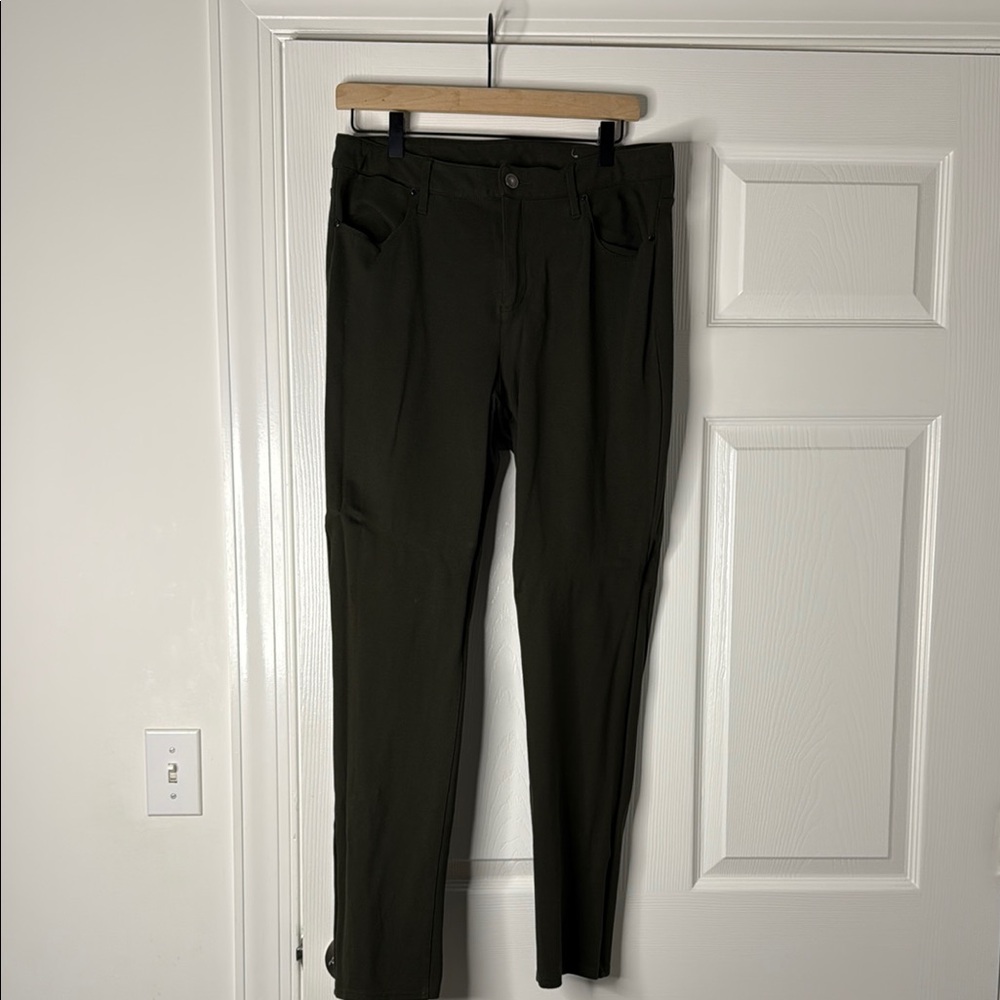 Chico's Green Leggings for Effortless Style